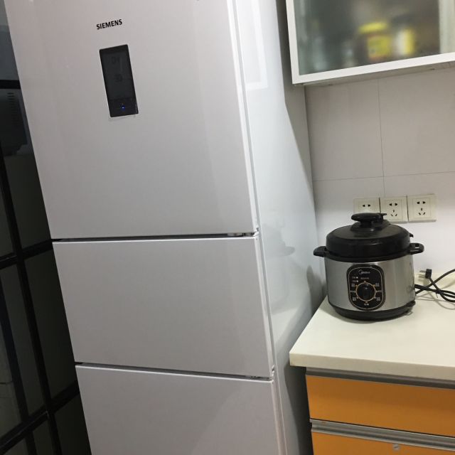 西门子冰箱一直嗡嗡响