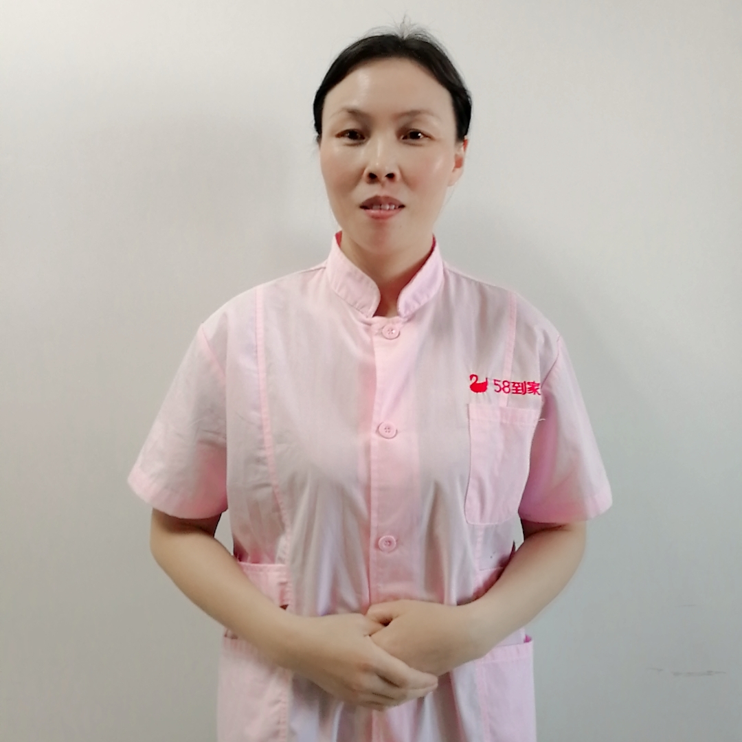 选择专业的月嫂服务，为宝宝和妈妈带来福音