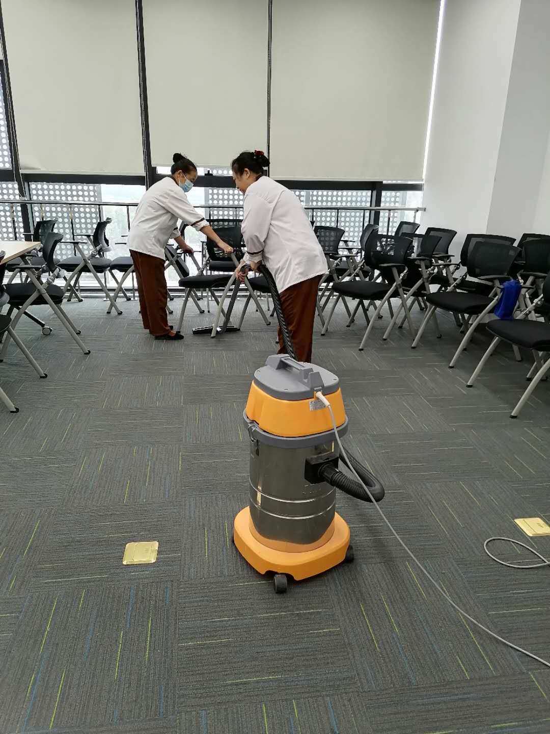 设备和工具成本