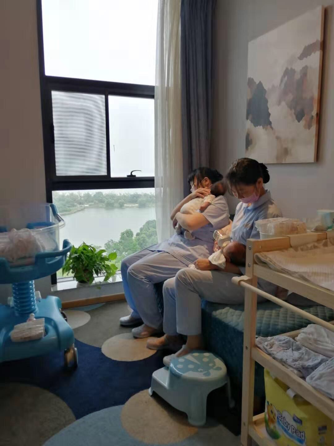 儿童托管