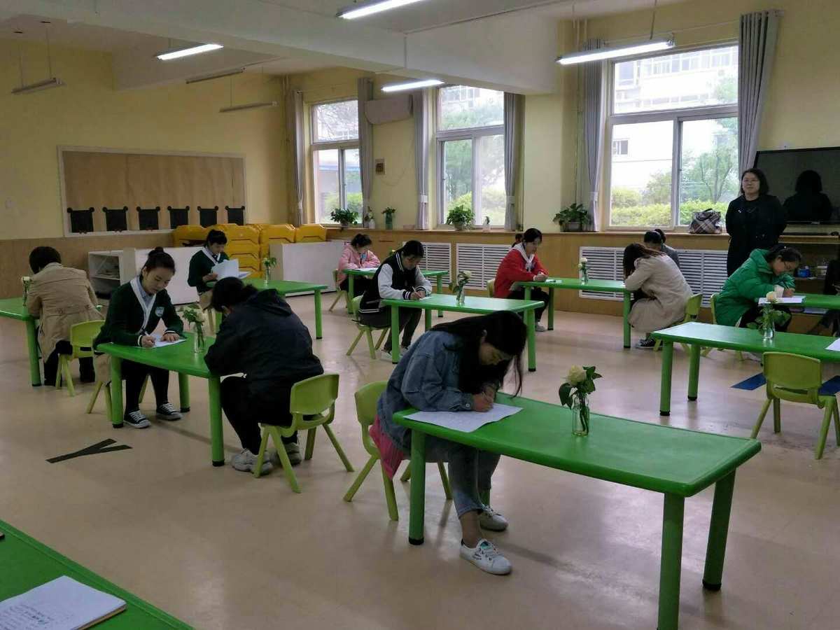 保育员的社会贡献