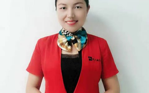 老总急招住家保姆月薪80(家庭保姆急招)