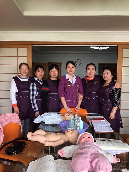 襄阳月嫂培训中心的课程安排和特色