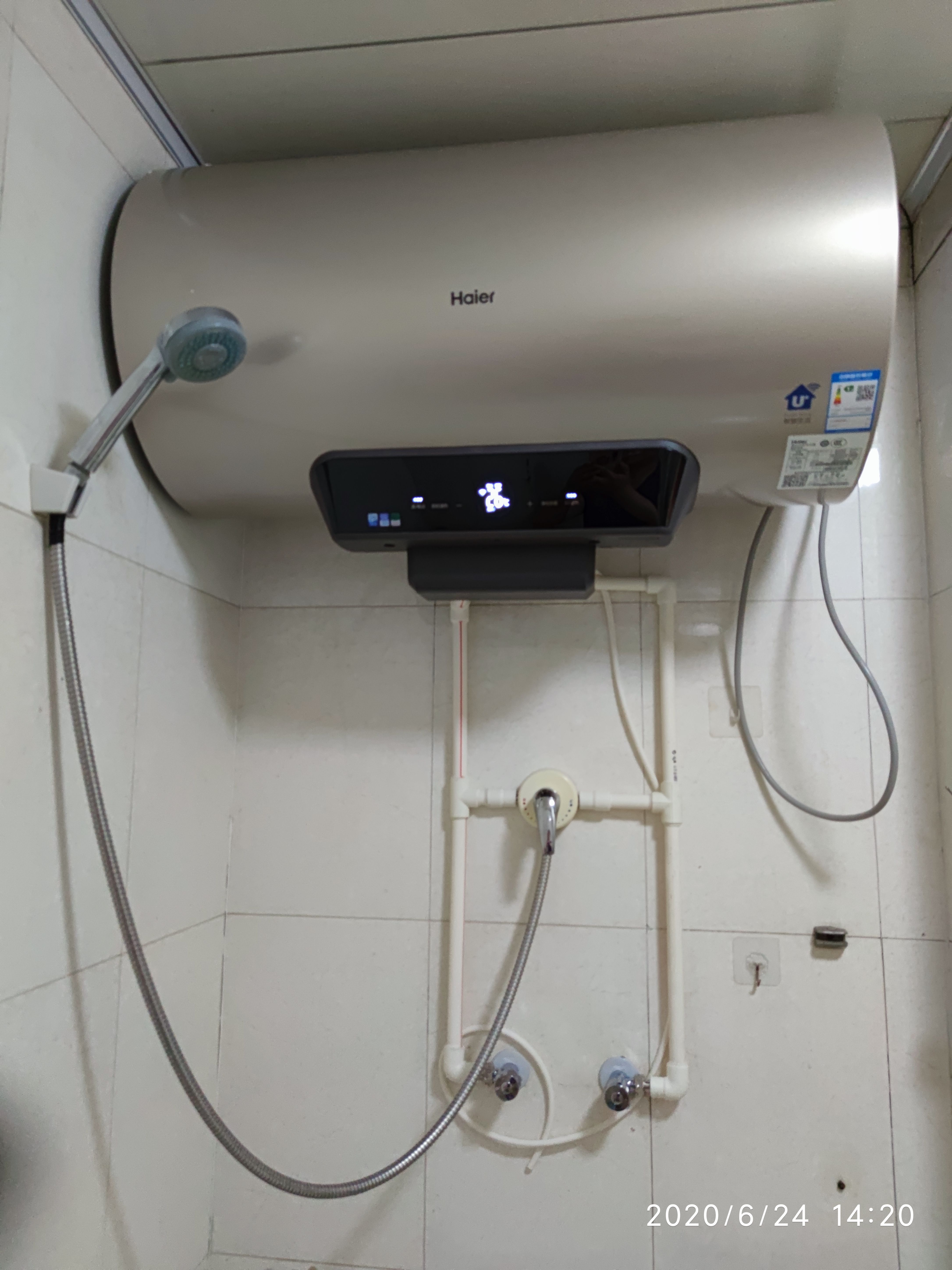 2. 海尔热水器YYYY型号