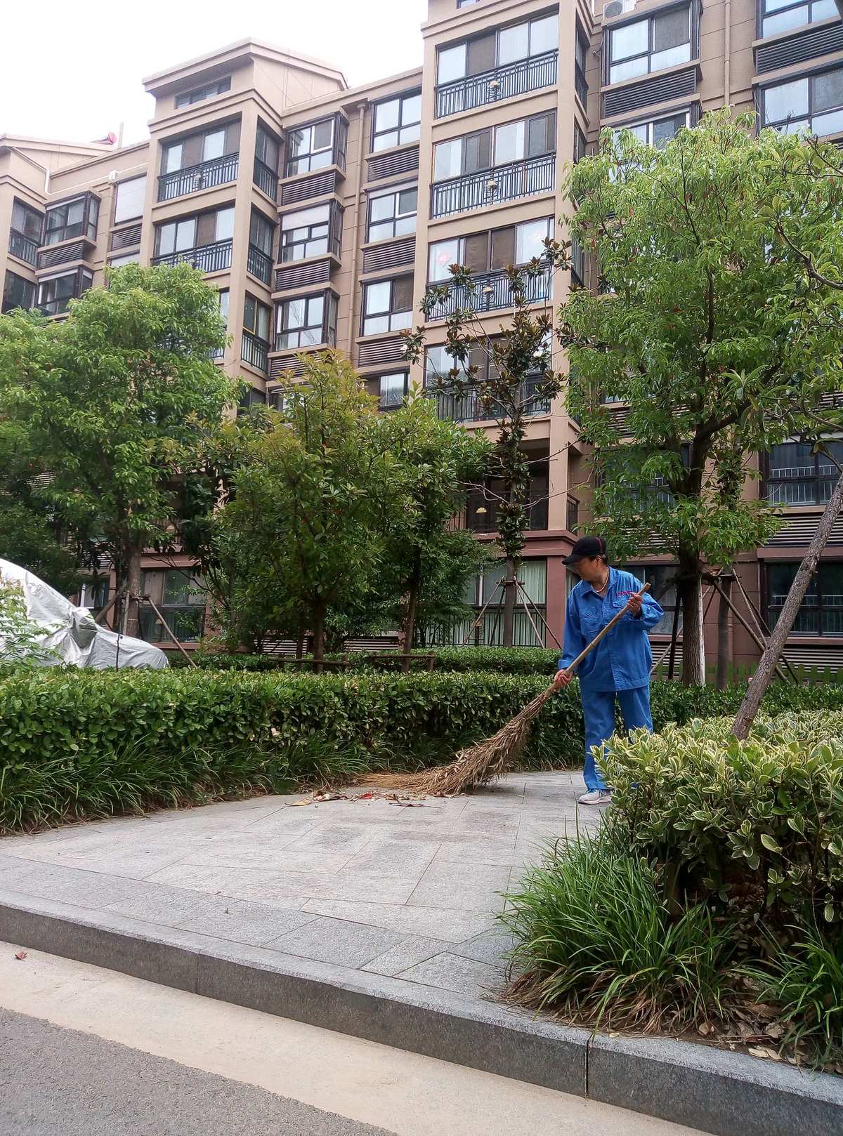 西安打扫卫生阿姨联系方式——省时省力的清洁方式