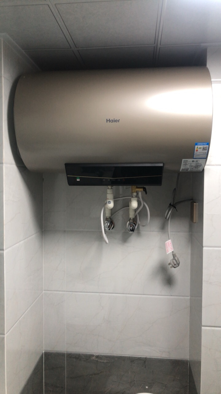 1. 海尔热水器50升价格