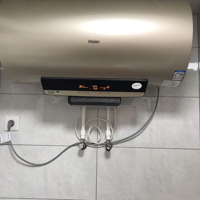 3. 海尔EC6001-F13U103S热水器