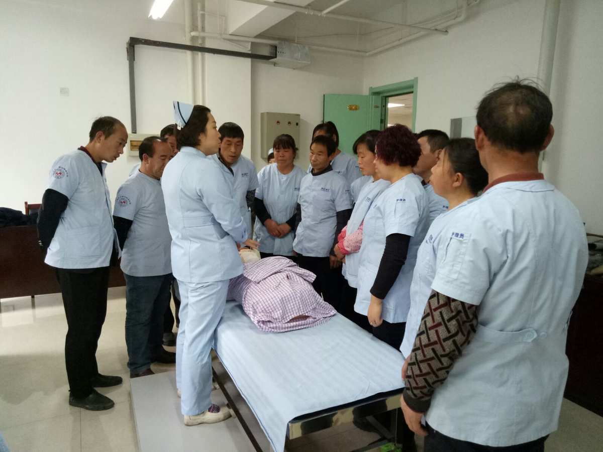 护工培训视频教程全面覆盖护理技能