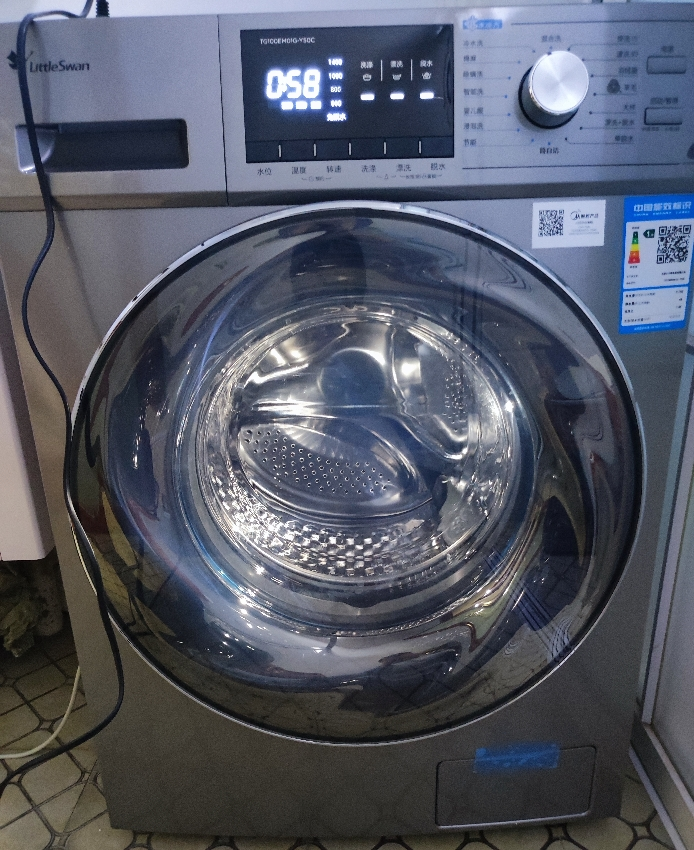小天鹅全自动洗衣机使用的优势