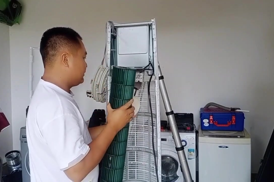 如何选择拆空调师傅电话？