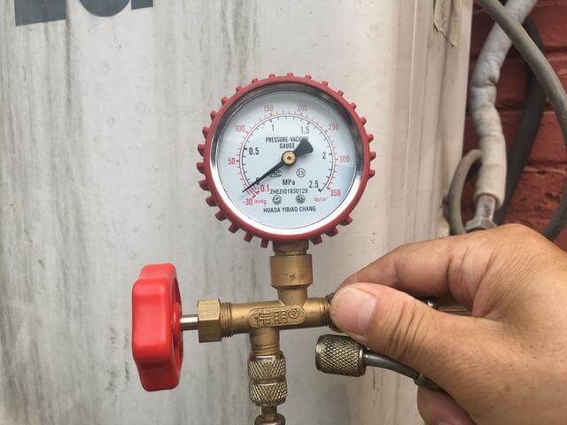变频空调加氟一般需要多少钱