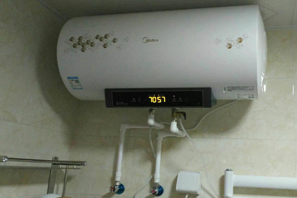 检查水温调节器是否正确调整