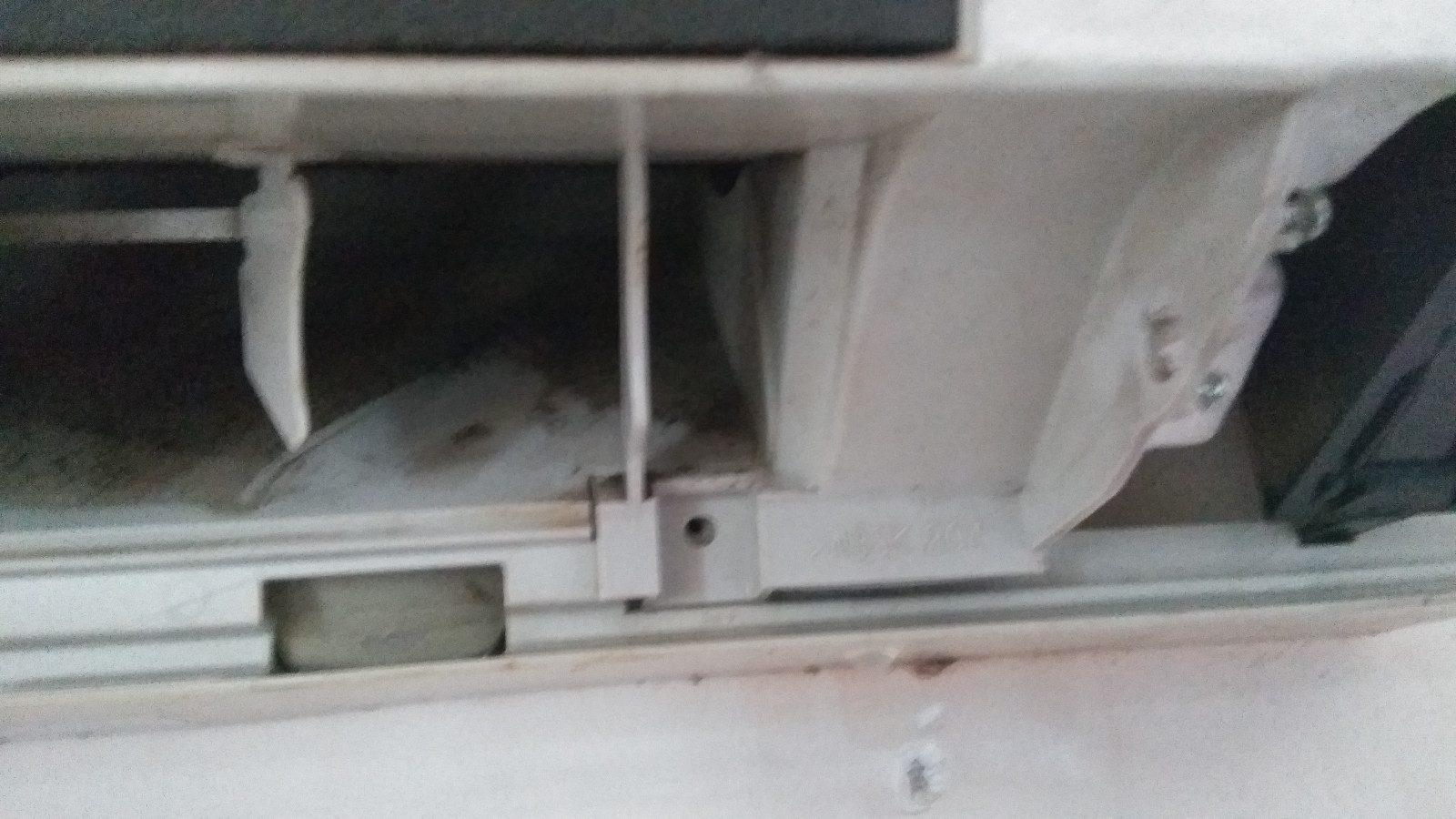 2. 更换排水管