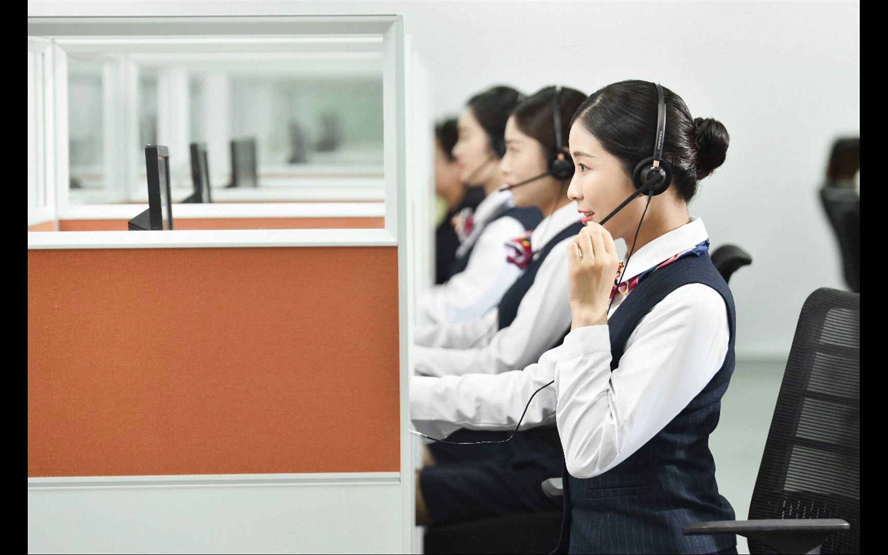 如何拨打国美在线人工客服电话