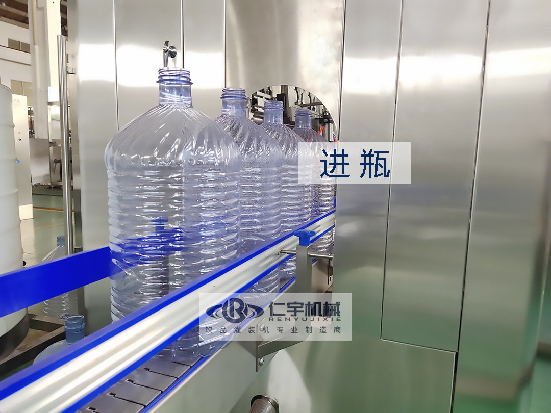 为什么选择全自动桶装水设备？