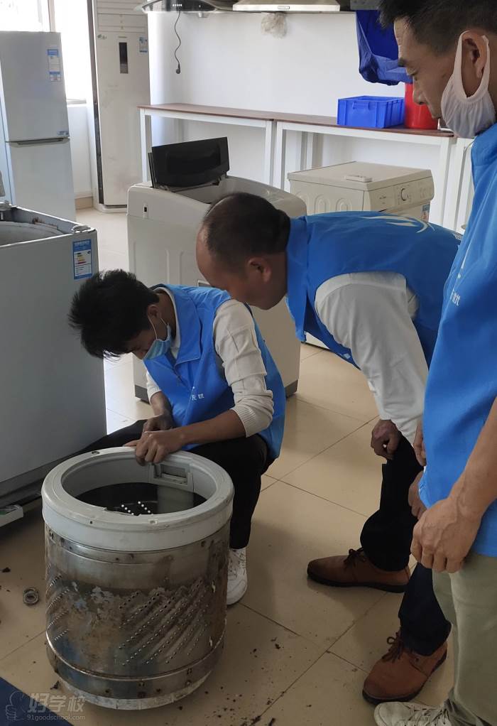 家用电器维修技能培训的重要性