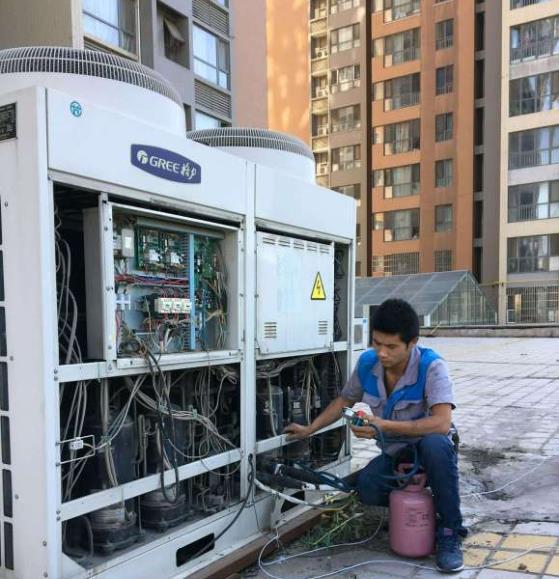 美的空调维修