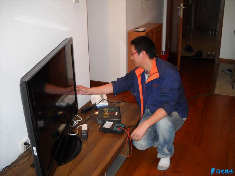 为什么选择王牌电视售后维修服务电话？