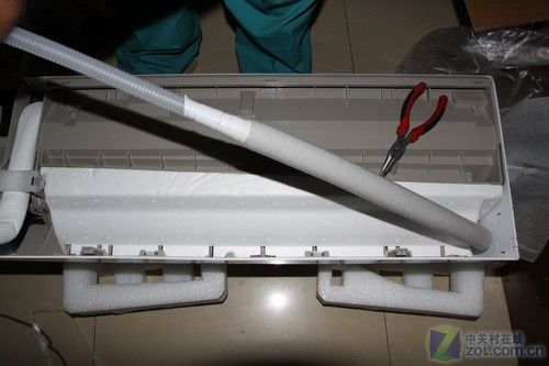 1. 冷凝水滴落