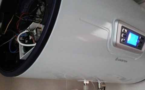 阿里斯顿热水器怎么清理水垢(阿里斯顿热水器清水垢方法)