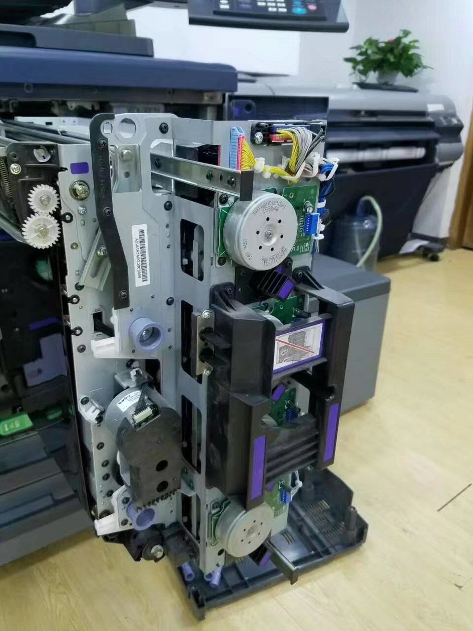 如何联系我们？
