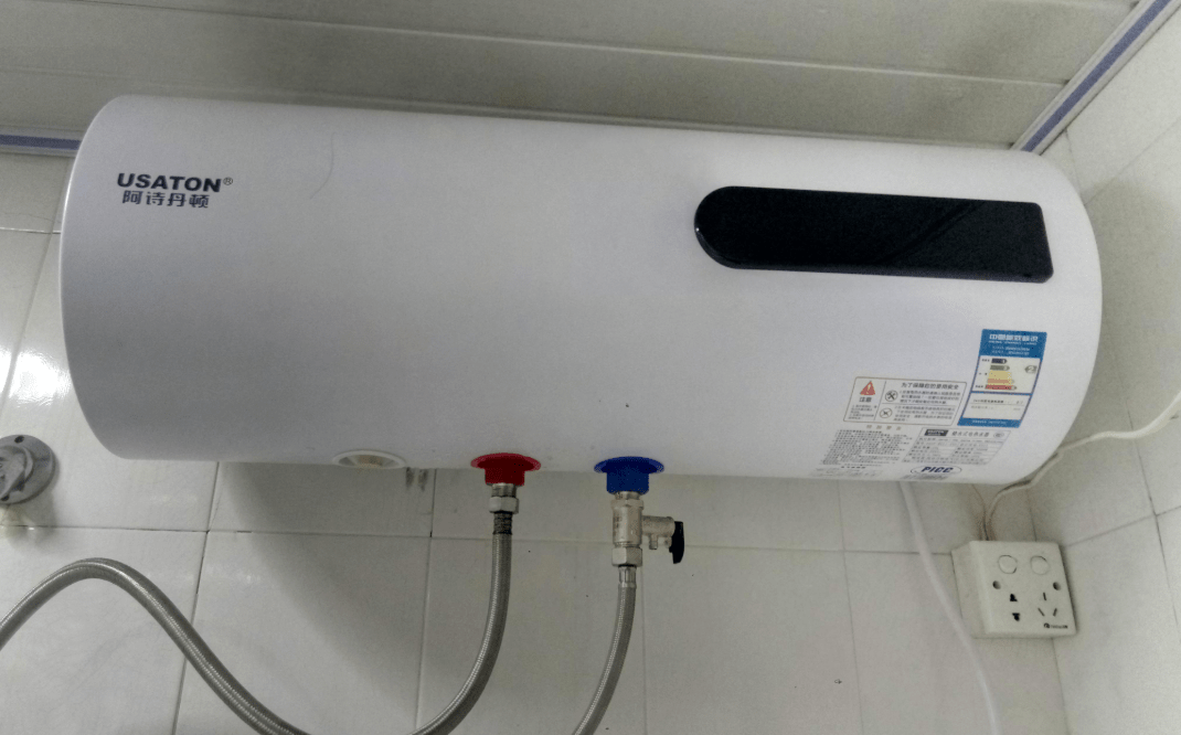 2. 检查热水器支架