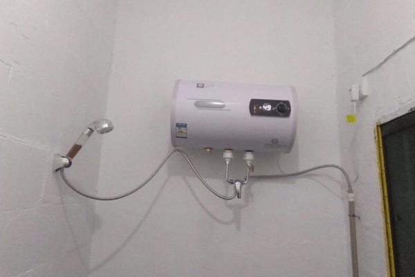 1. 热水器温度调节失效