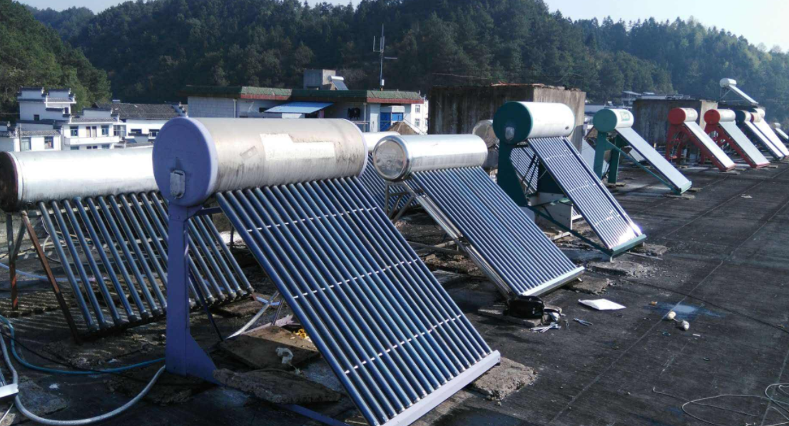 2. 太阳能热水器水箱漏水