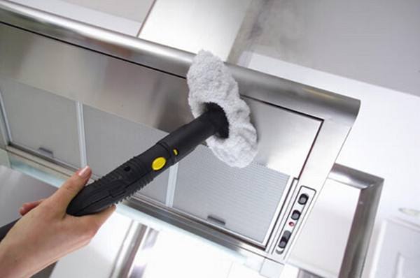 2. 使用醋和苏打粉清洗