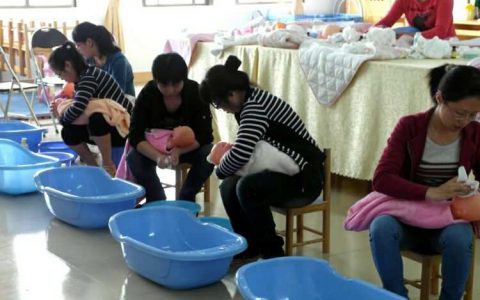 东莞去哪里学月嫂最正规(东莞学月嫂的机构哪个最好)
