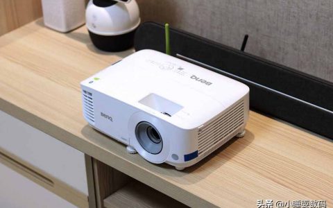 家用投影仪一套要多少钱(家用投影仪价格及购买建议)