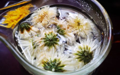 甜菊花(功效、食用方法和注意事项)