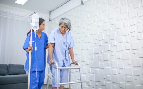 苏州医院护工一般多少钱一天(苏州医院护工费用)