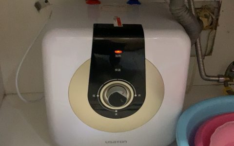 小厨宝热水器，厨房不可或缺的利器(小厨宝热水器的优点与功效)