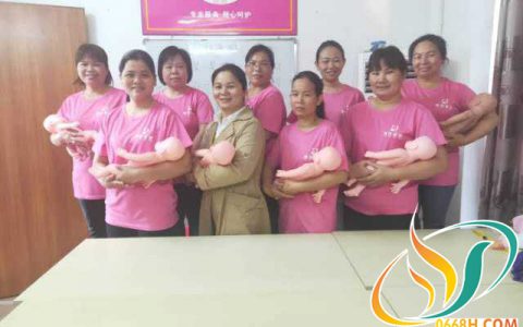 廊坊保姆招聘伺候老人(保姆长期照顾老人)