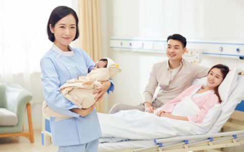 月嫂一般多少钱一天(月嫂服务收费标准)