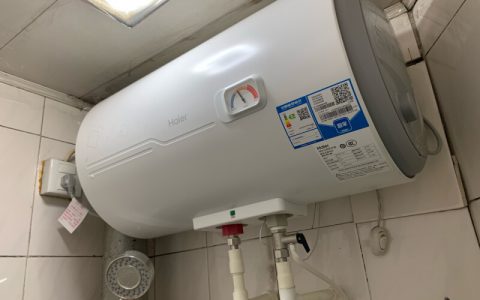 老式海尔热水器4个按键使用技巧(老式海尔热水器使用指南)