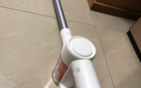 家用吸尘器什么样的好(家用吸尘器如何选择)