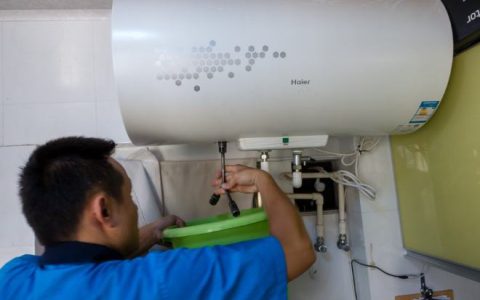 万家乐电热水器怎么清洗(电热水器清洗方法)