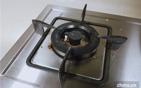 燃气灶打着火松手就灭(燃气灶打火松手后自动熄火)