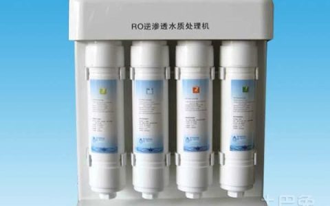 如何选择适合自己的家用净水器(家用净水器推荐)