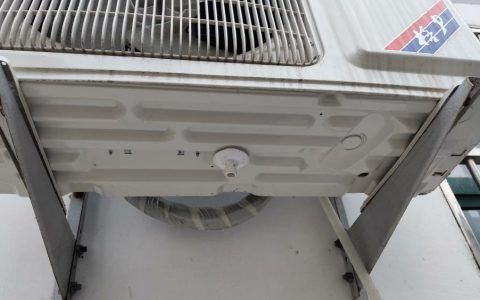 空调外机漏水怎么处理(空调外机漏水处理方法)